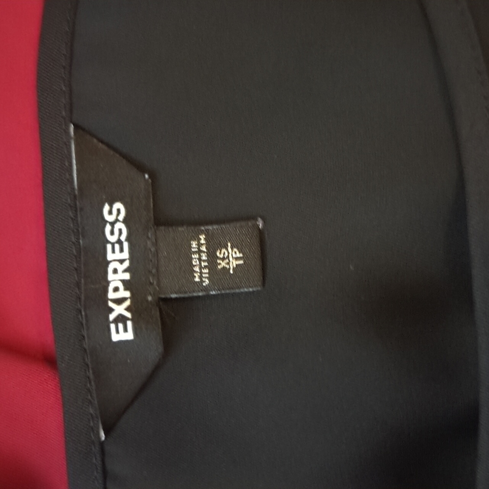 Express Tops - Picture 3 of 6